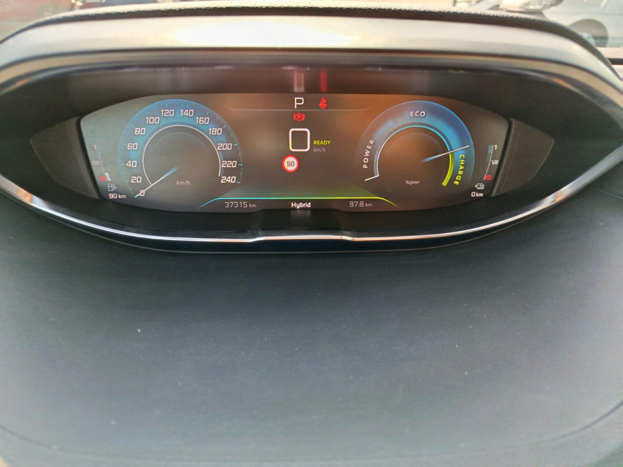 Imagen de Peugeot 3008 Hybrid