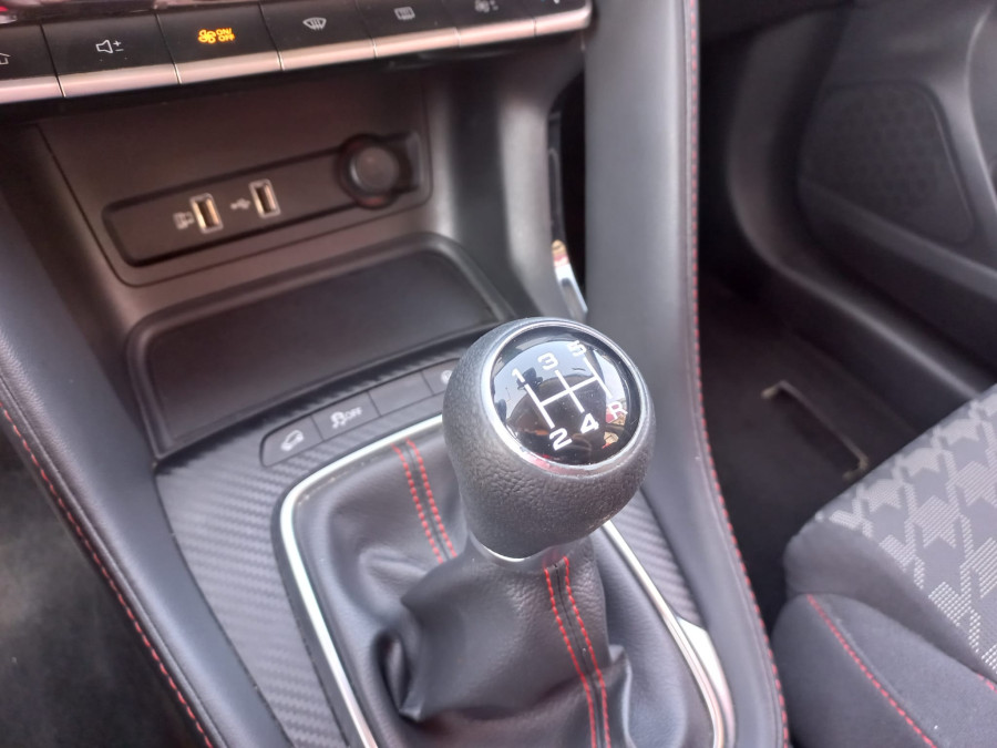 Imagen de Mg ZS