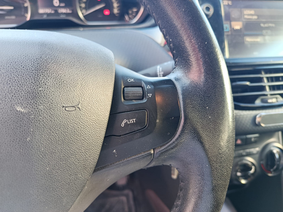 Imagen de Peugeot 2008