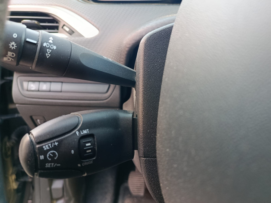 Imagen de Peugeot 2008