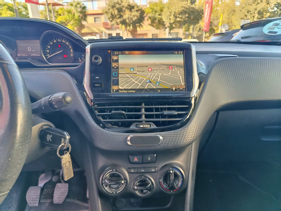 Imagen de Peugeot 2008