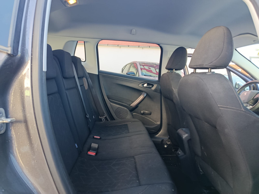 Imagen de Peugeot 2008