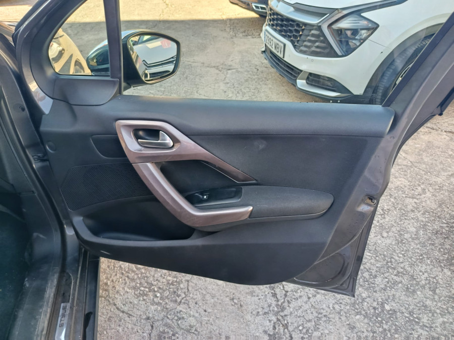 Imagen de Peugeot 2008