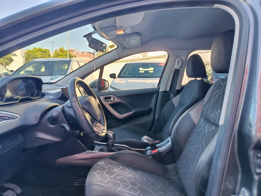 Imagen de Peugeot 2008