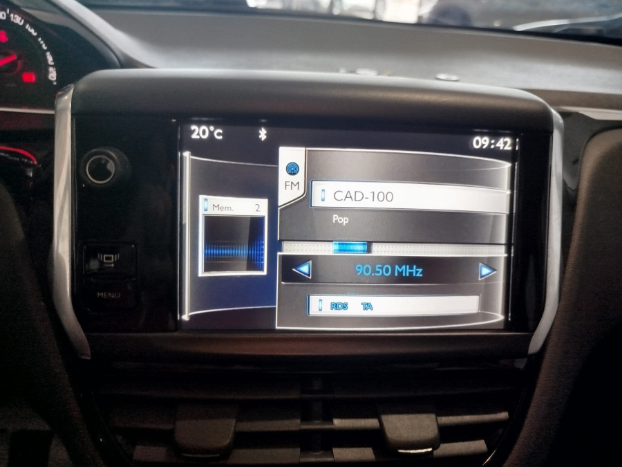 Imagen de Peugeot 208