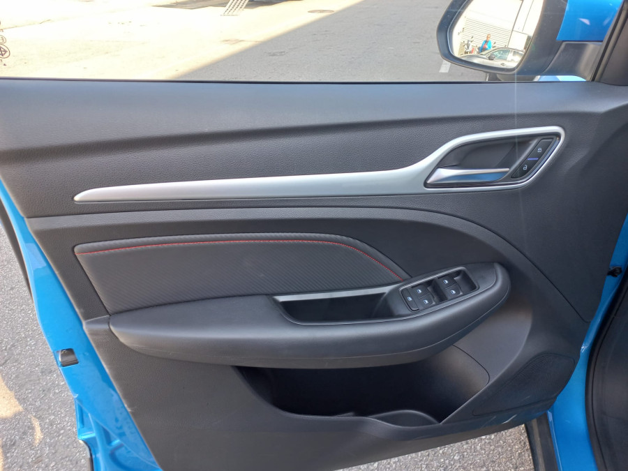 Imagen de Mg ZS