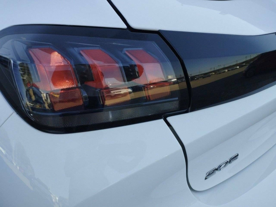 Imagen de Peugeot 208