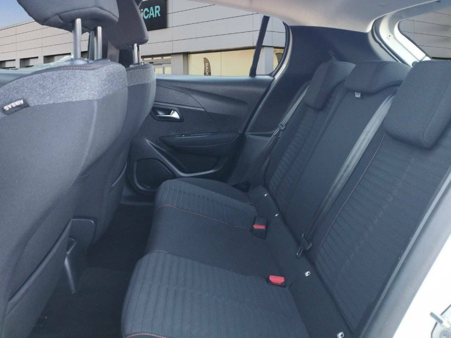 Imagen de Peugeot 208