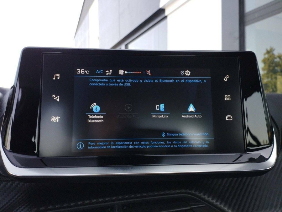 Imagen de Peugeot 208