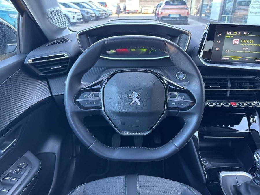 Imagen de Peugeot 208