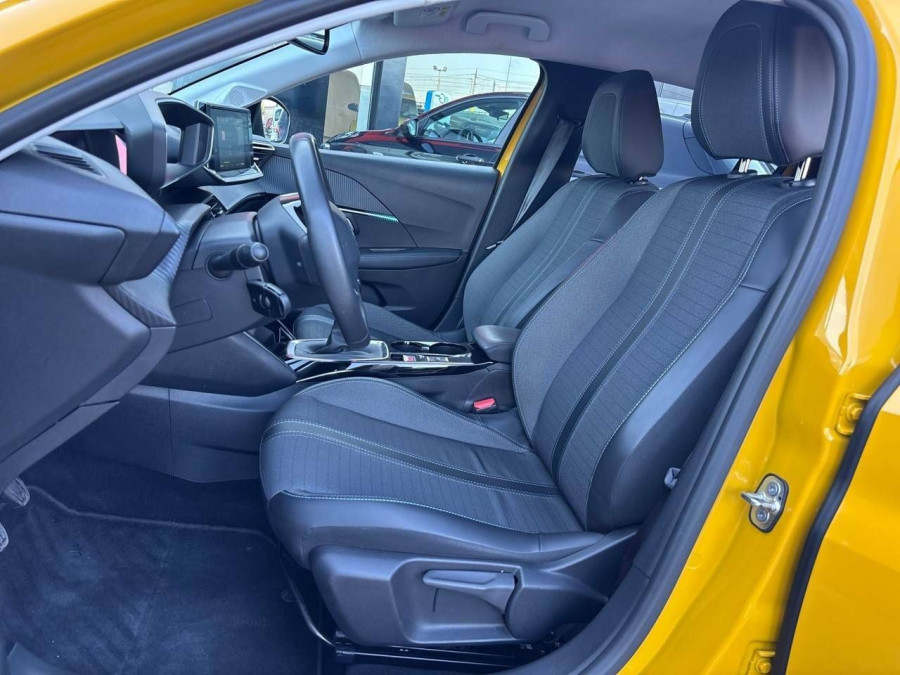 Imagen de Peugeot 208
