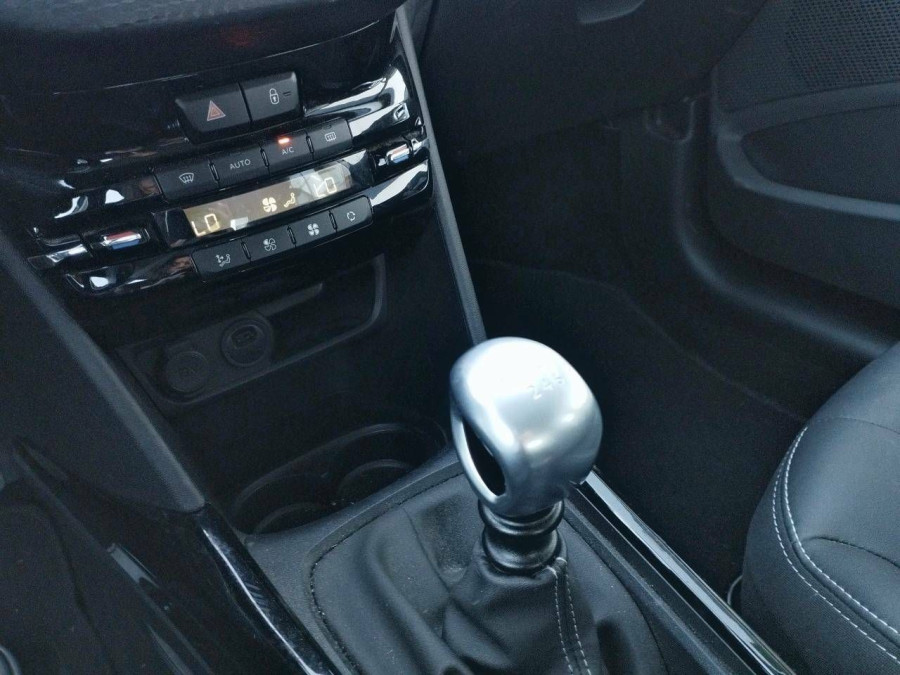 Imagen de Peugeot 2008