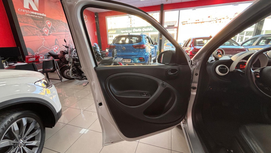 Imagen de smart forfour