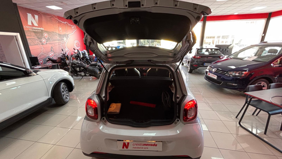 Imagen de smart forfour