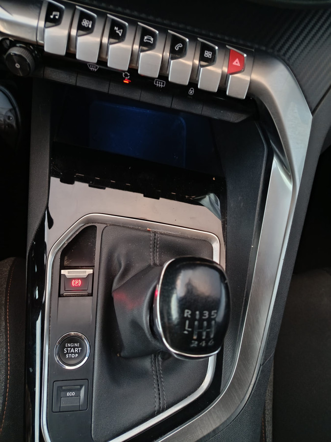 Imagen de Peugeot 3008
