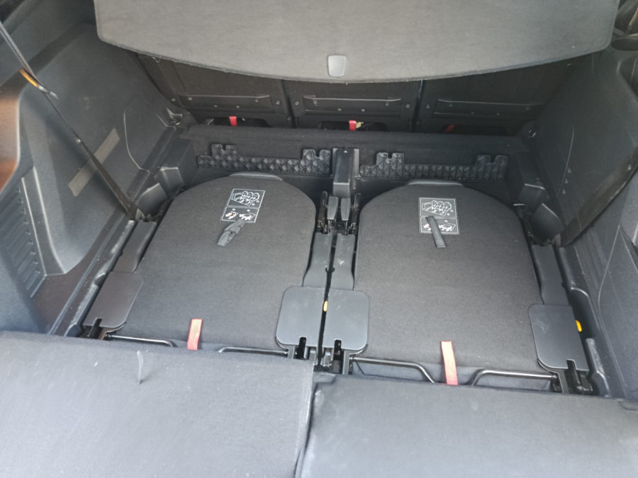 Imagen de Peugeot 5008