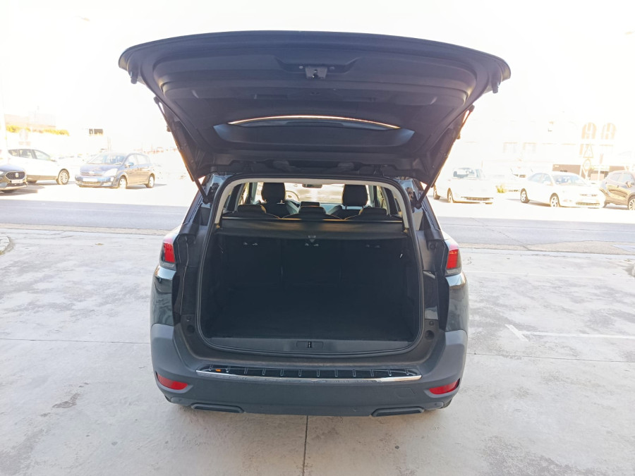 Imagen de Peugeot 5008