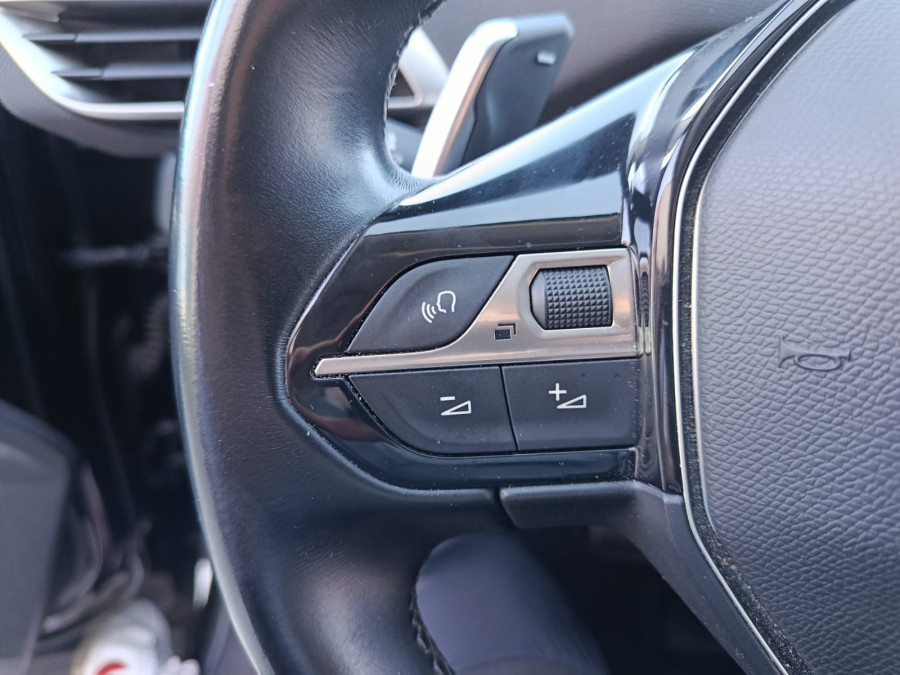 Imagen de Peugeot 5008