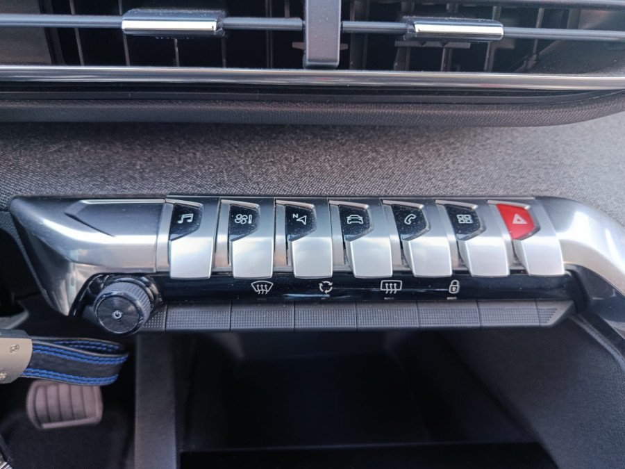 Imagen de Peugeot 5008