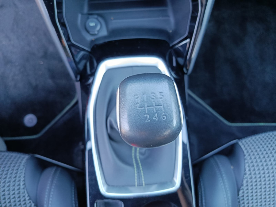 Imagen de Peugeot 208