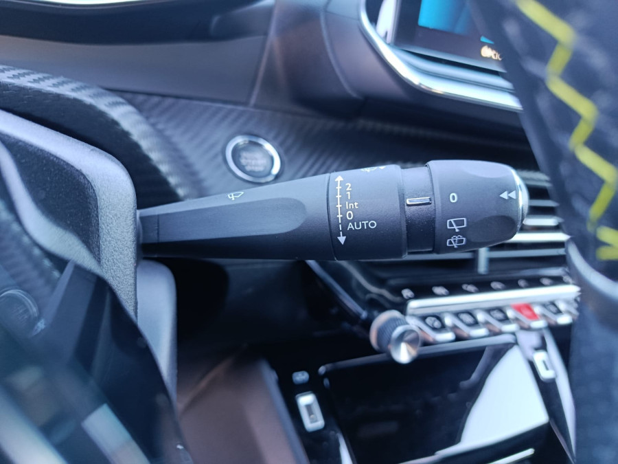 Imagen de Peugeot 208