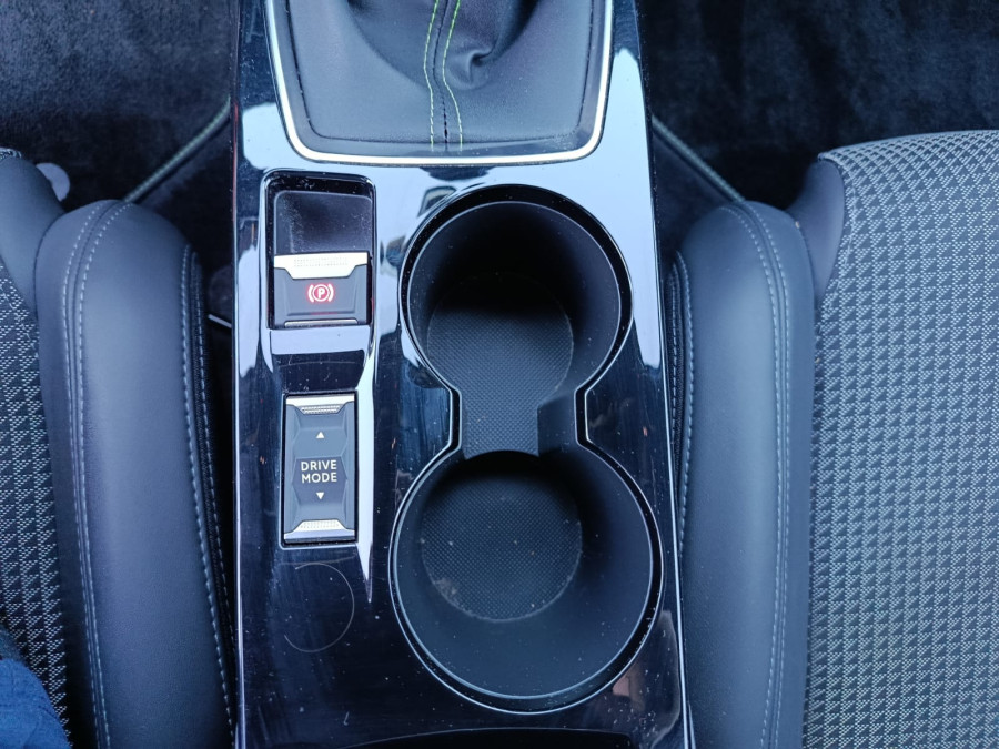 Imagen de Peugeot 208