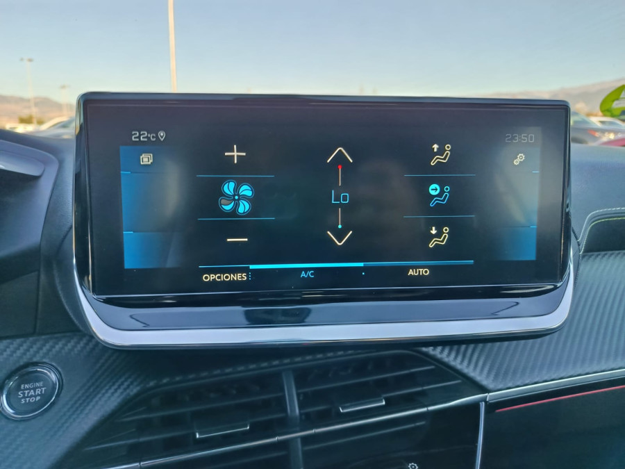 Imagen de Peugeot 208