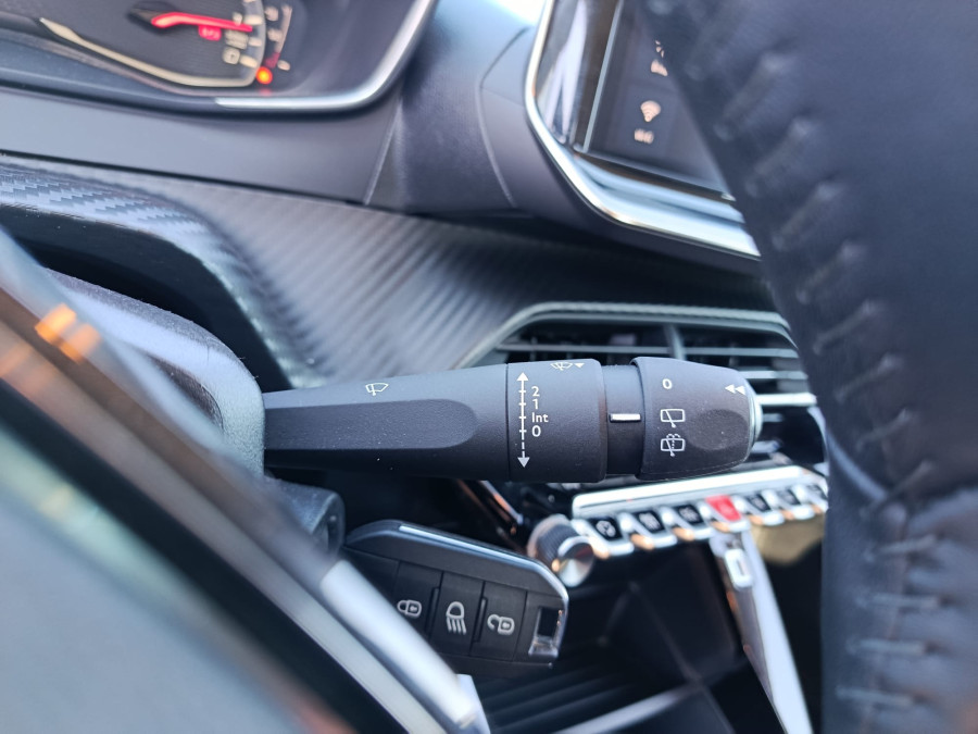 Imagen de Peugeot 208