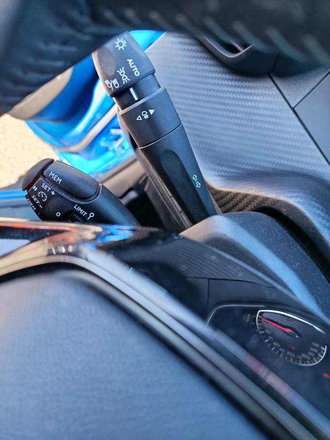 Imagen de Peugeot 208