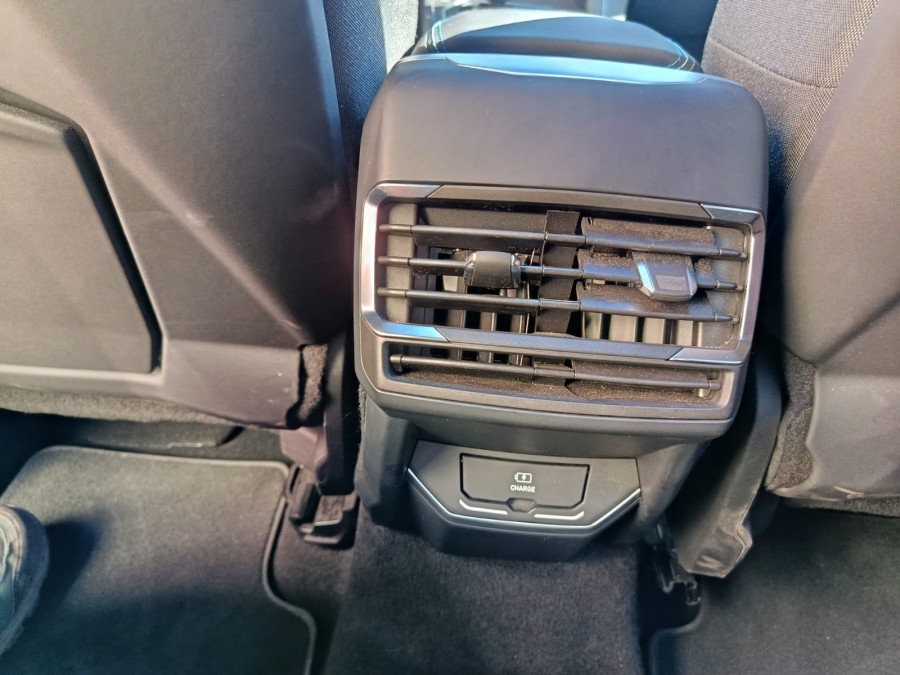 Imagen de lynk & co 01