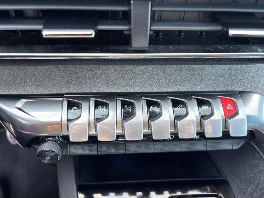 Imagen de Peugeot 3008