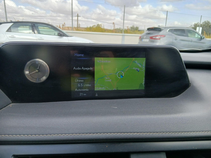 Imagen de Lexus UX