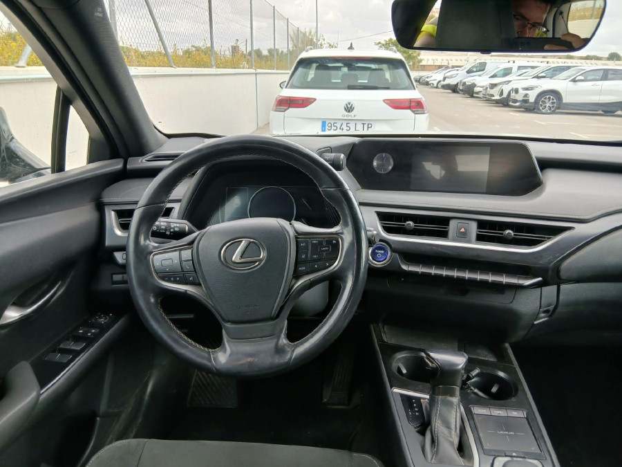 Imagen de Lexus UX
