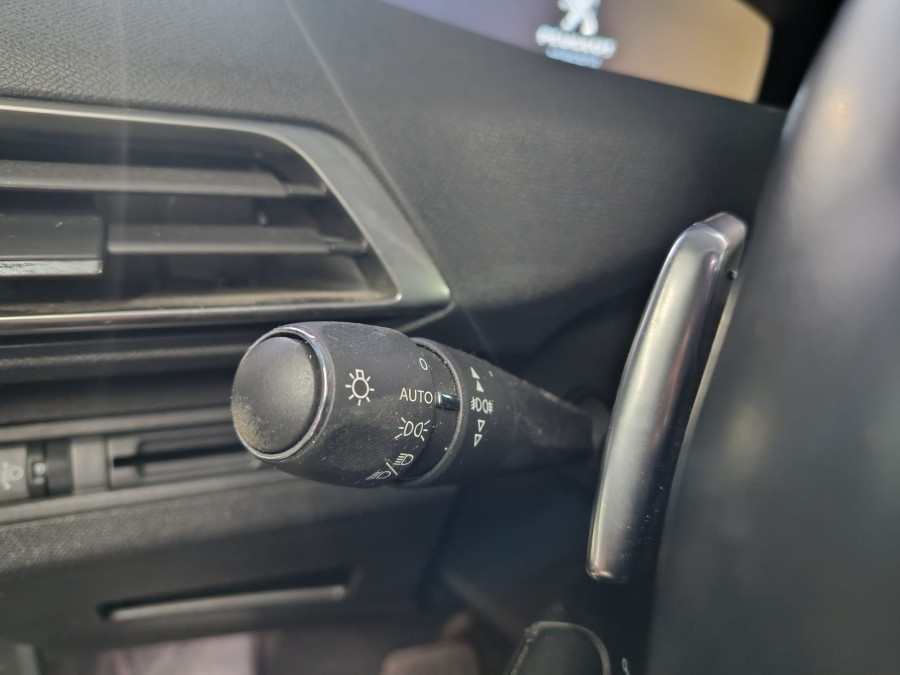 Imagen de Peugeot 3008