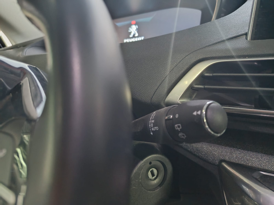 Imagen de Peugeot 3008