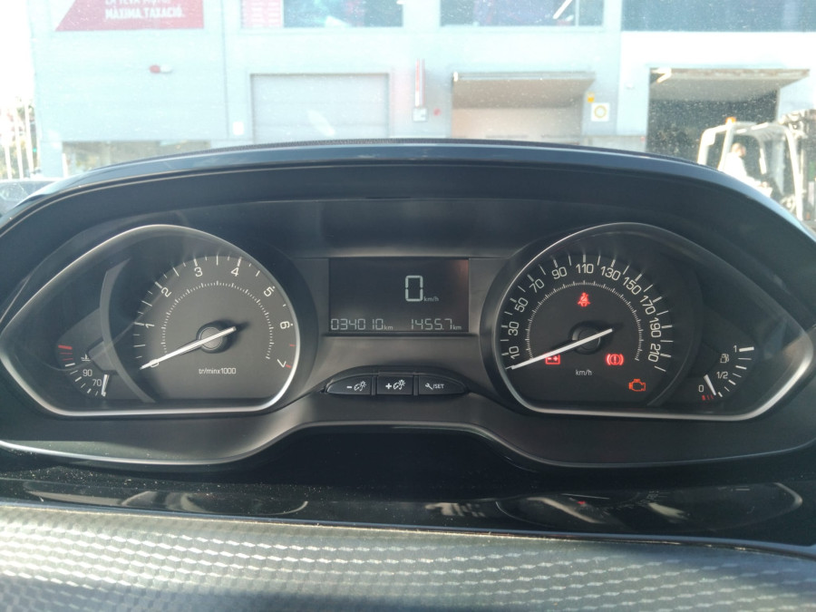 Imagen de Peugeot 208