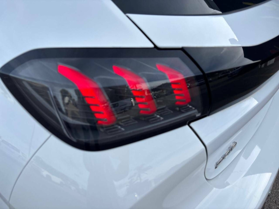 Imagen de Peugeot 208