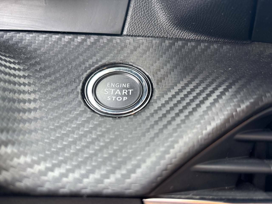 Imagen de Peugeot 208