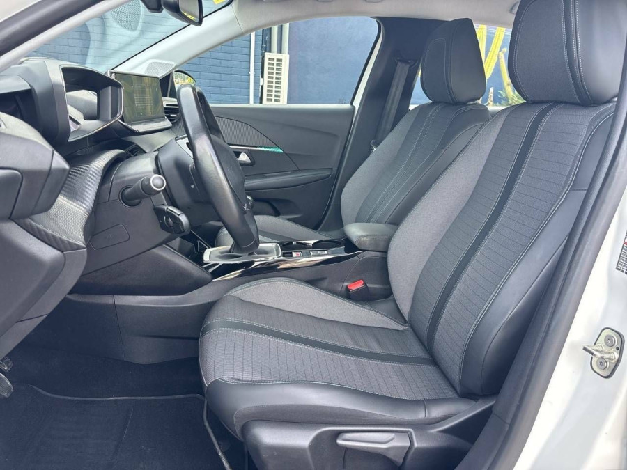 Imagen de Peugeot 208