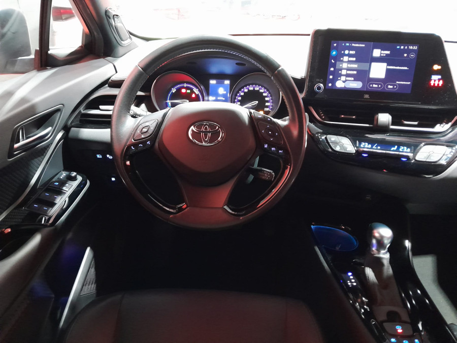 Imagen de TOYOTA C-HR