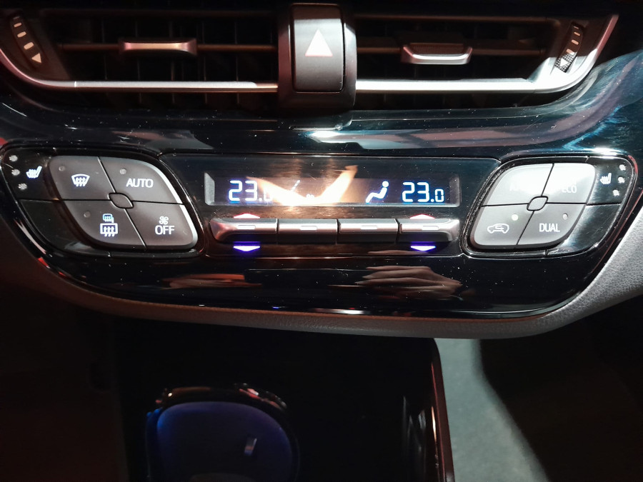 Imagen de TOYOTA C-HR