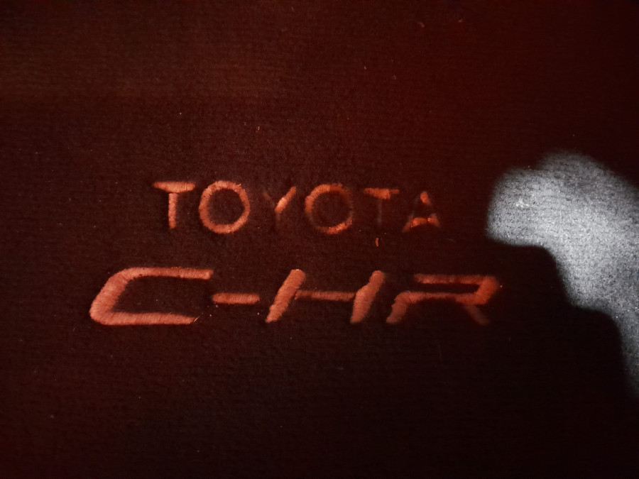 Imagen de TOYOTA C-HR