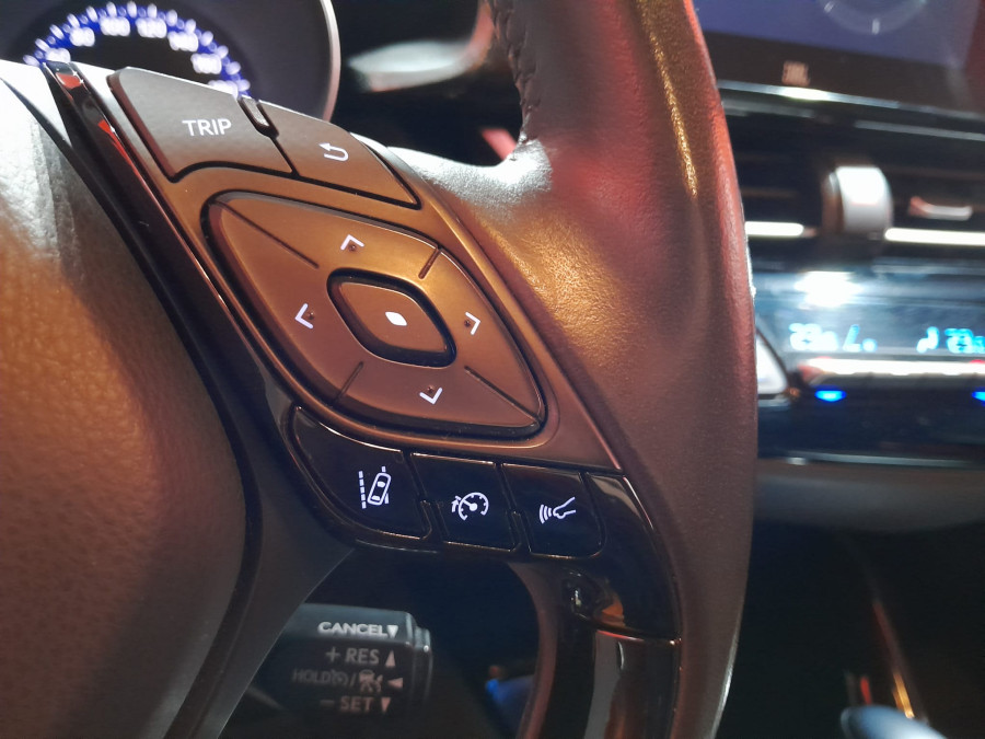 Imagen de TOYOTA C-HR