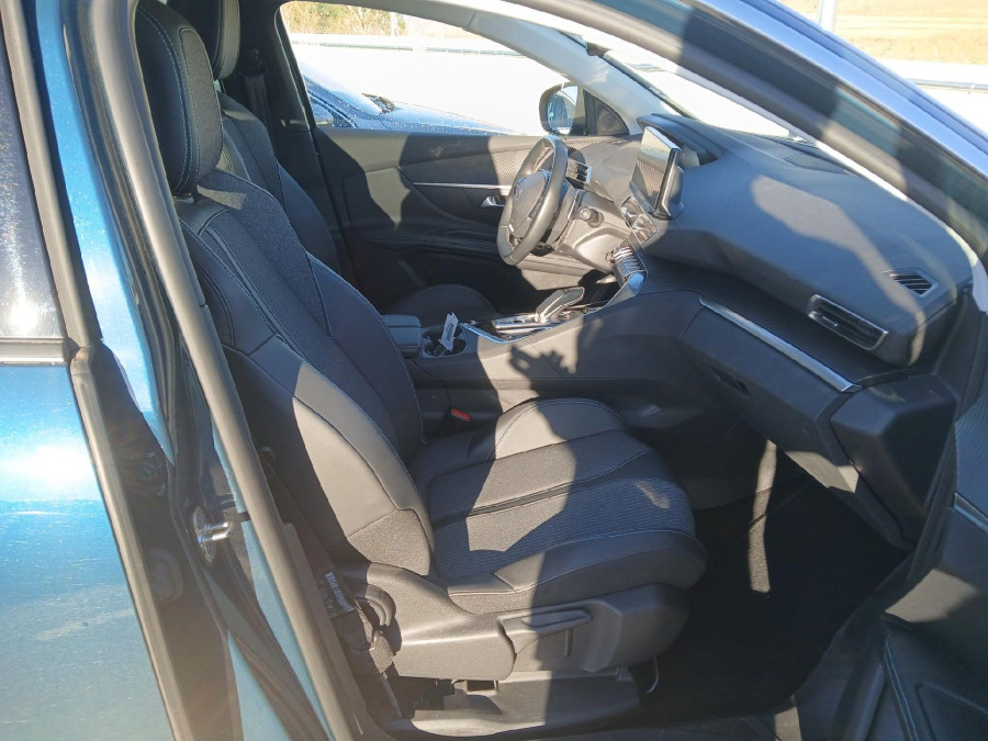 Imagen de Peugeot 3008 Hybrid