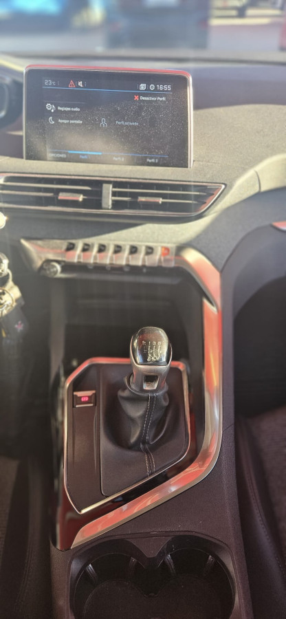 Imagen de Peugeot 3008