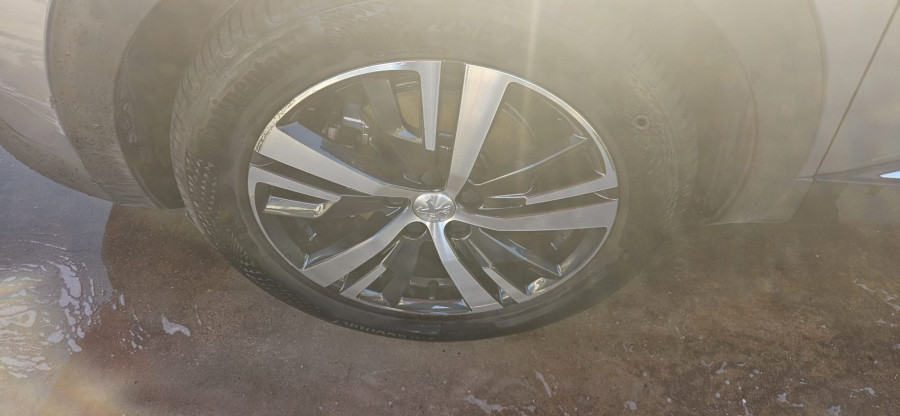 Imagen de Peugeot 3008