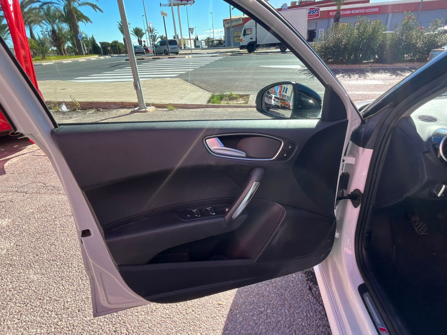 Imagen de AUDI A1