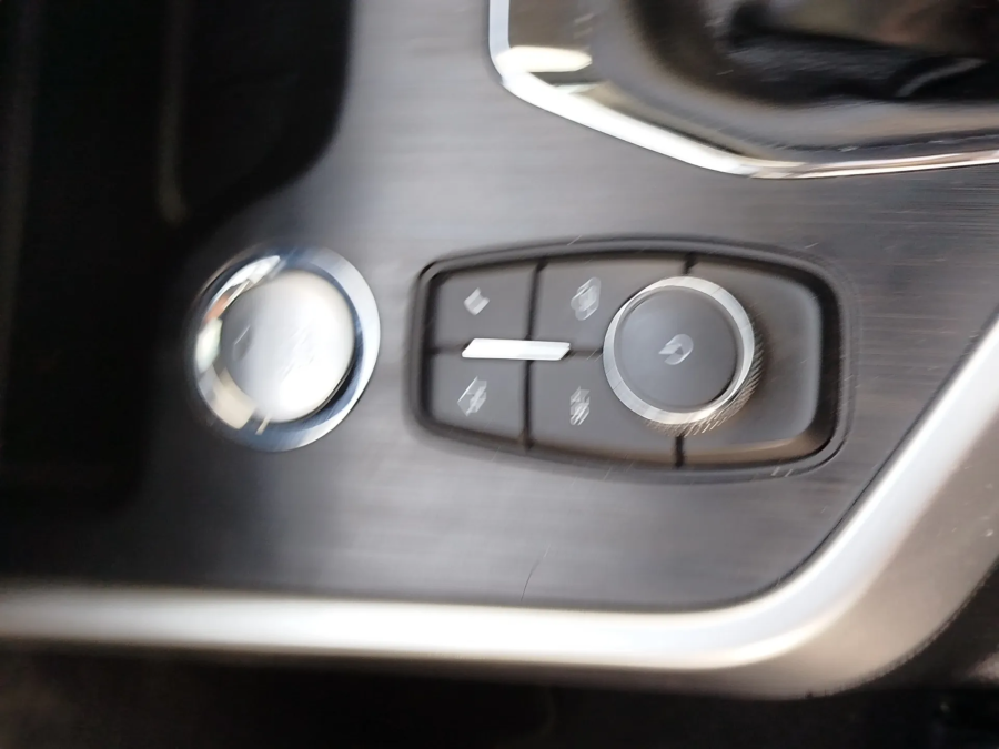 Imagen de dr automobiles DR 4.0