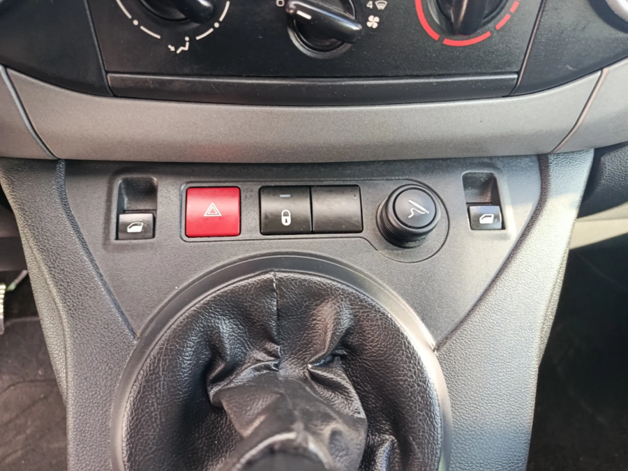 Imagen de Peugeot Partner Origin