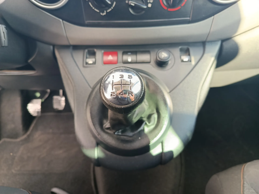 Imagen de Peugeot Partner Origin